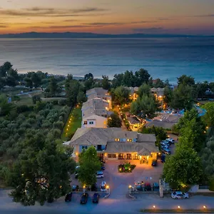 επισκεφθείτε το ξενοδοχείο